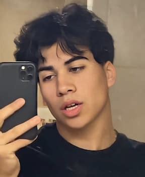 mattia polibio|Mattia Polibio TikTok, Bio,, Age, Girlfriend, Merch, and。